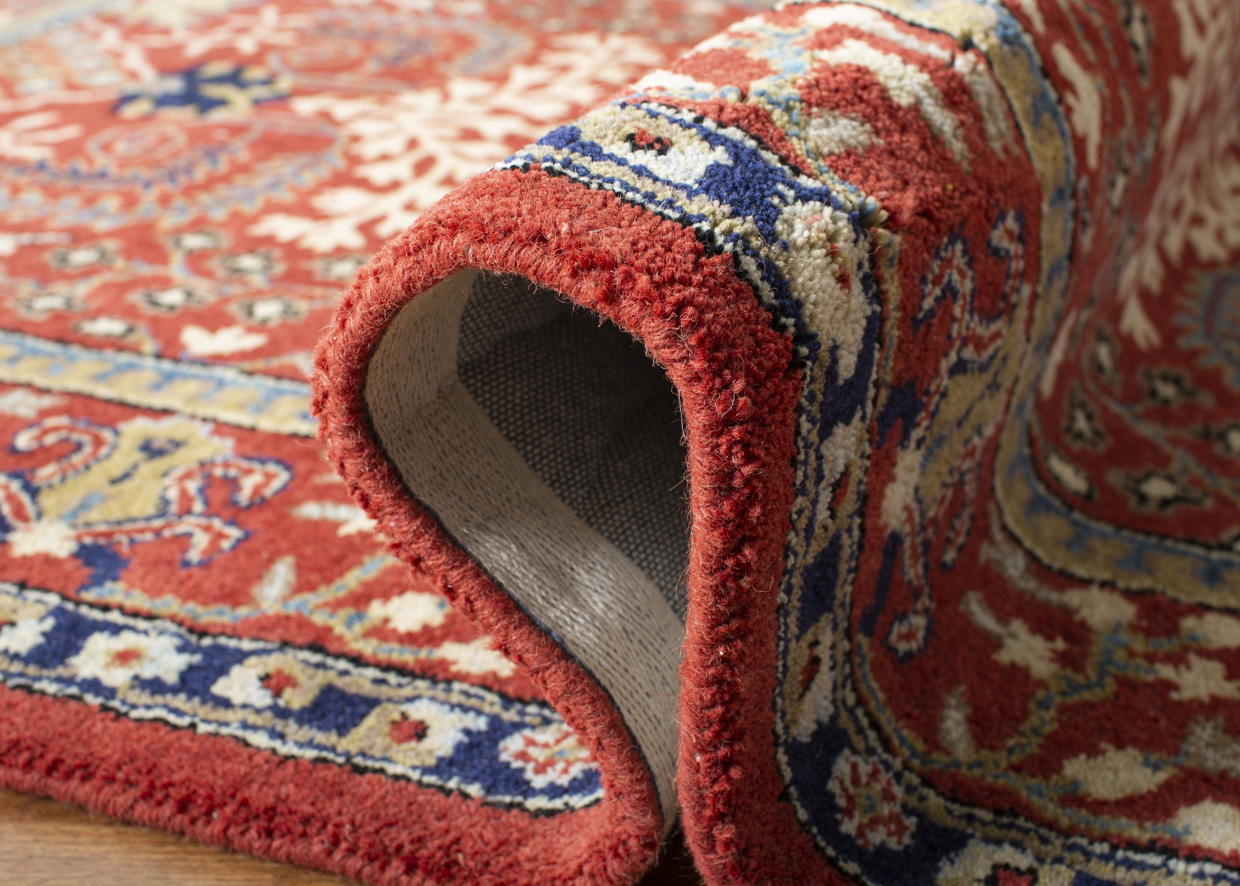 SAFAVIEH Antiquity Caelestinus Oriental Wool Runner Rug, Red/Multi, 2'3" x 16'