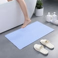 thumbnail image 1 of Fiudx Alfombrilla de Baño Antideslizante con Ventosas Resistentes, Drenaje Rápido, Lavable a Máquina, Pvc Inodoro, Diseño Cuadrado Práctico, Ideal para Baño o Bañera, 68 X 38 Cm., 1 of 6