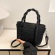 thumbnail image 3 of Bolso pequeño sencillo para mujer, bolso de mano con textura, estilo retro informal, estilo cubo, a la moda, 2025, 3 of 5