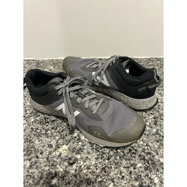 New Balance Mens FF Arishi V1 MTARISC1 Gray Running Shoes Sneakers Size 10.5D