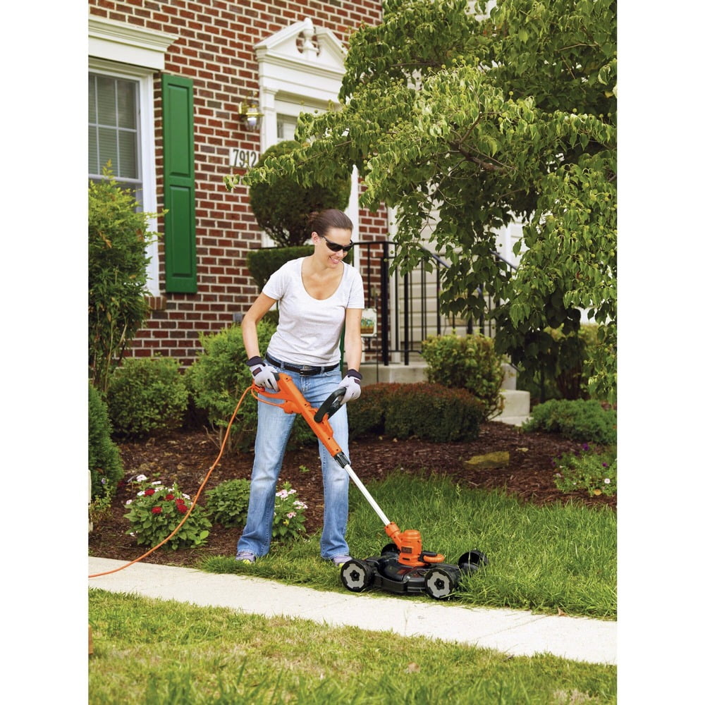 Black and decker 2025 three in one mower
