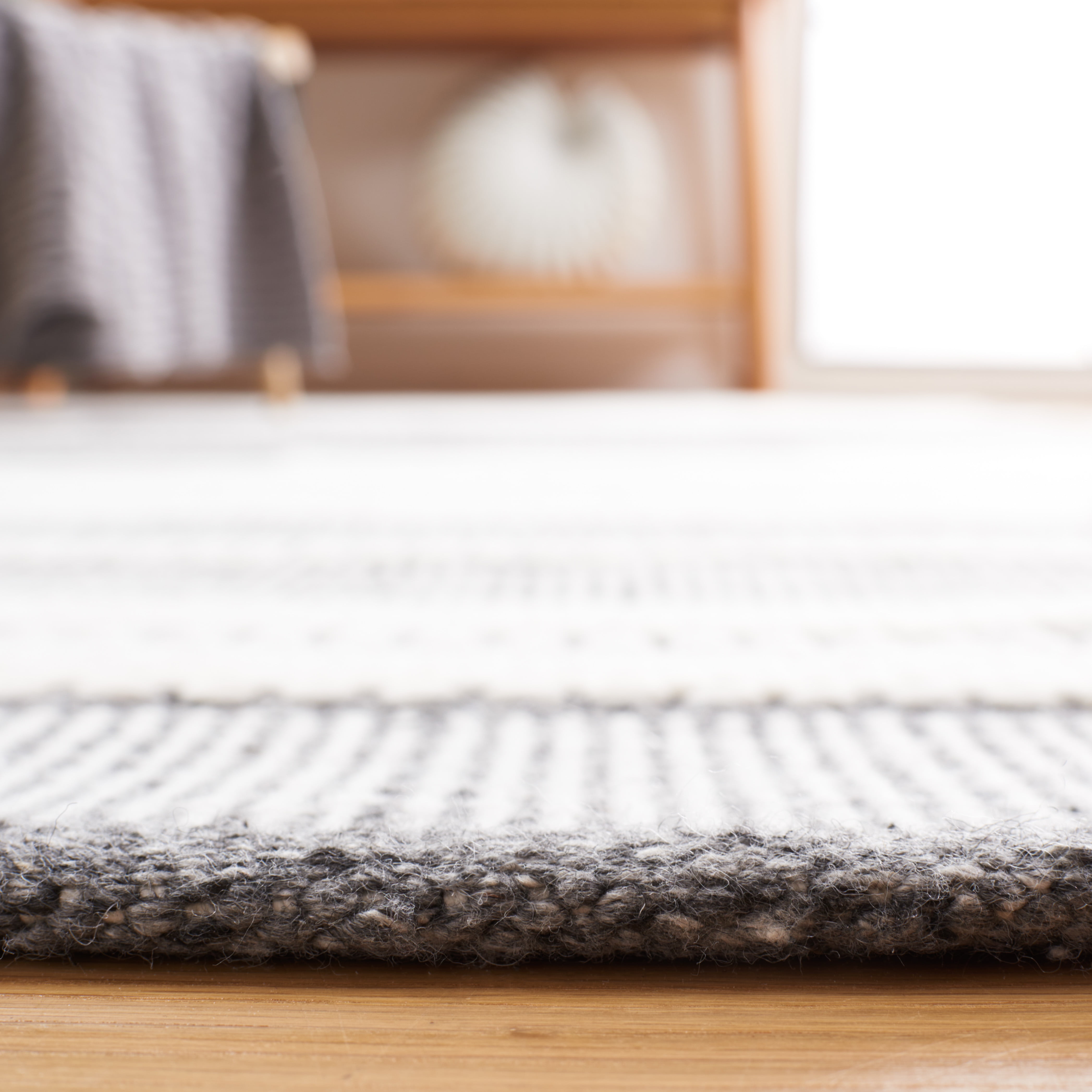 SAFAVIEH Kilim Adam Striped Polyester Area Rug, Ivory/Dark Grey, 6' x 9'