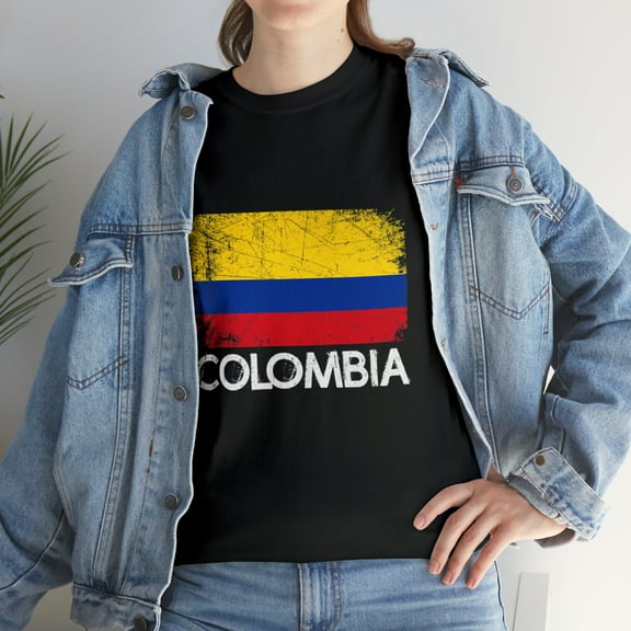 Colombian Flag Vintage Made In Colombia Gift T-Shirt