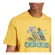 thumbnail image 4 of Playera adidas Hombre Caballero Casual Doodle Alien Logo amarillo L, 4 of 5