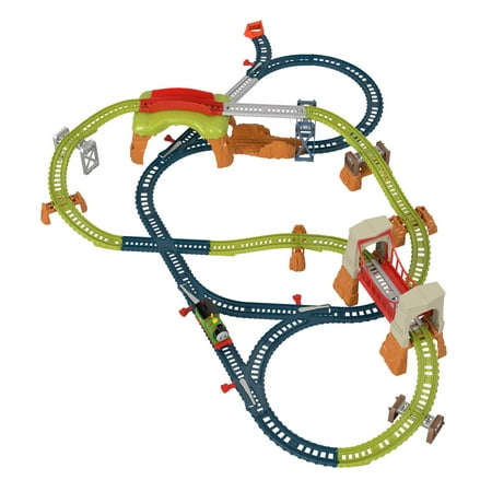 Thomas & Friends Percy 6-in-1 Set with Motorized Percy Train Play Vehicle, Track & Play Pieces