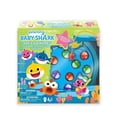 thumbnail image 4 of Juego de Mesa Spin Master Cardinal Vamos a Pescar Baby Shark, 4 of 4