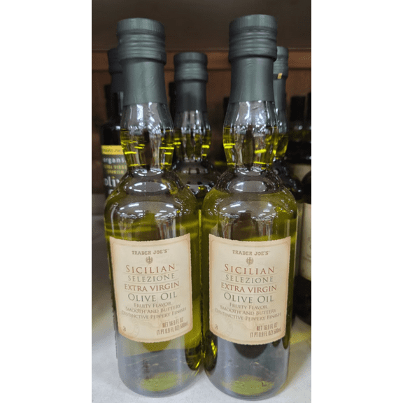 Trader Joe's Sicilian Selezione Extra Virgin Olive Oil 16.9fl 500ml (2 Bottles)
