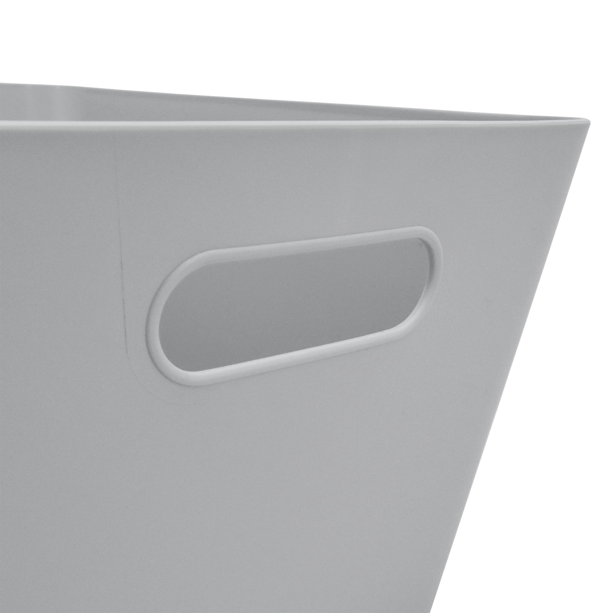 Mainstays Large Plastic Storage Bin, Soft Silver