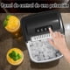 thumbnail image 4 of Fabricador de Hielo de Encimera, Máquina de Hielo Portátil con Autolimpieza, 26.5lbs/24Hrs, 9 Cubitos de Hielo en 6 Minutos, Cesta y Cuchara para Hielo, Ideal para Casa, Cocina, Bar, Camping, 4 of 5