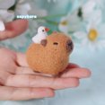 thumbnail image 2 of Nuevo kit de material para principiantes de peluche de lana de fieltro hecho a mano para hacer muñecos de bricolaje, lindos y regordetes peces grises de capibara, juguetes de peluche, decoraciones de, 2 of 5