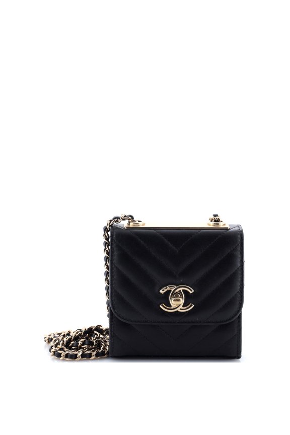 Pre-Owned Trendy CC Clutch with Chain Chevron Lambskin Small By Rebag