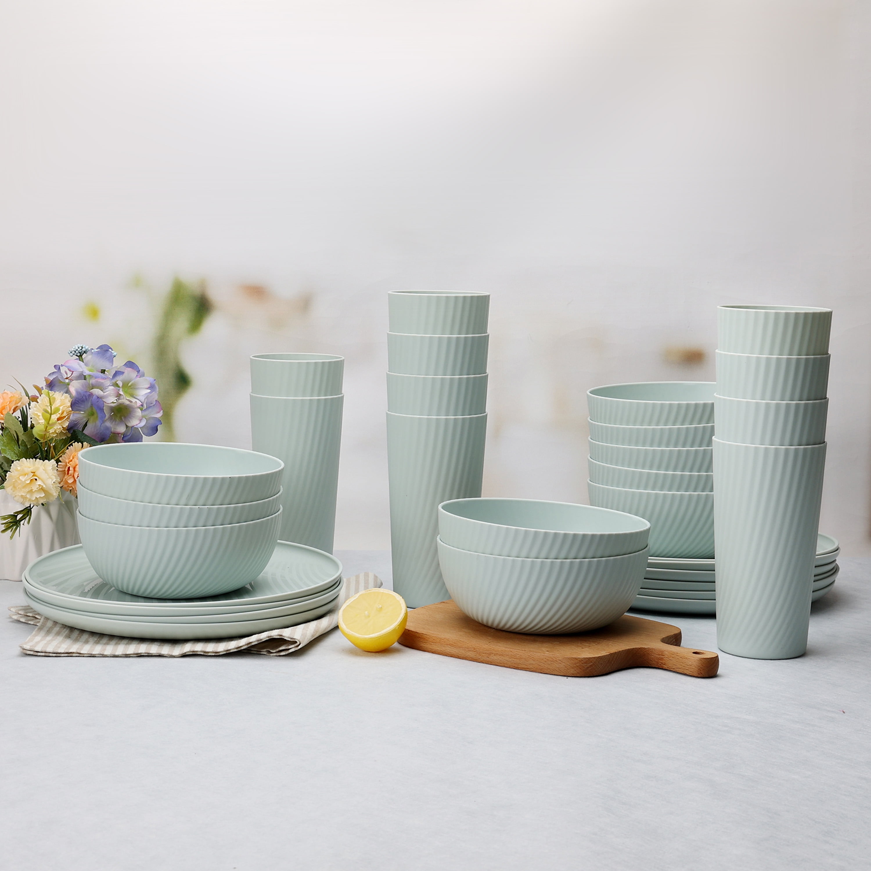 Mainstays 30-Piece Plastic Swirl Pattern Dinnerware Bundle Set, Soft Green