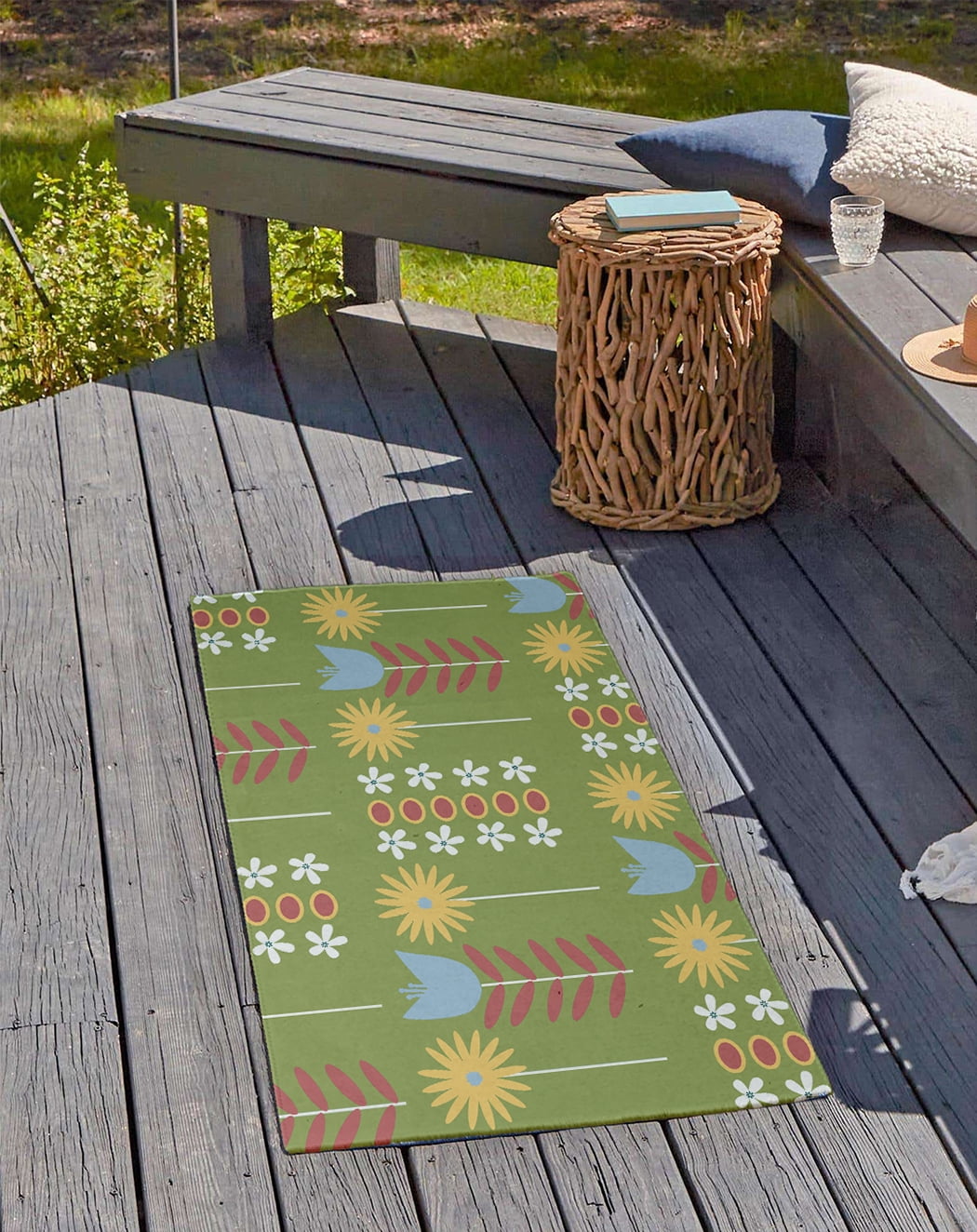 24" 36" Simply Daisy Daisy May's Garden Scandinavian Chenille Area Rug, Apple Green