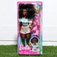 thumbnail image 2 of Poupée de Mode Barbie Journée et Jeu avec Patins à Roulettes +3 Ans, 2 of 4