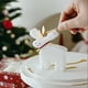 thumbnail image 1 of Fiudx Vela Perfumada de Ciervo Navideño, con Forma Clásica de Reno, Ideal para Decorar El Hogar, con Un Aroma Acogedor, Ideal Como Regalo para Familiares y Amigos, 8,5 X 2,2 X 9,2 Cm., 1 of 5