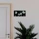 thumbnail image 2 of Porta Llaves COLSA Negro Mariposas y Flor Pewter Elegante, 2 of 3