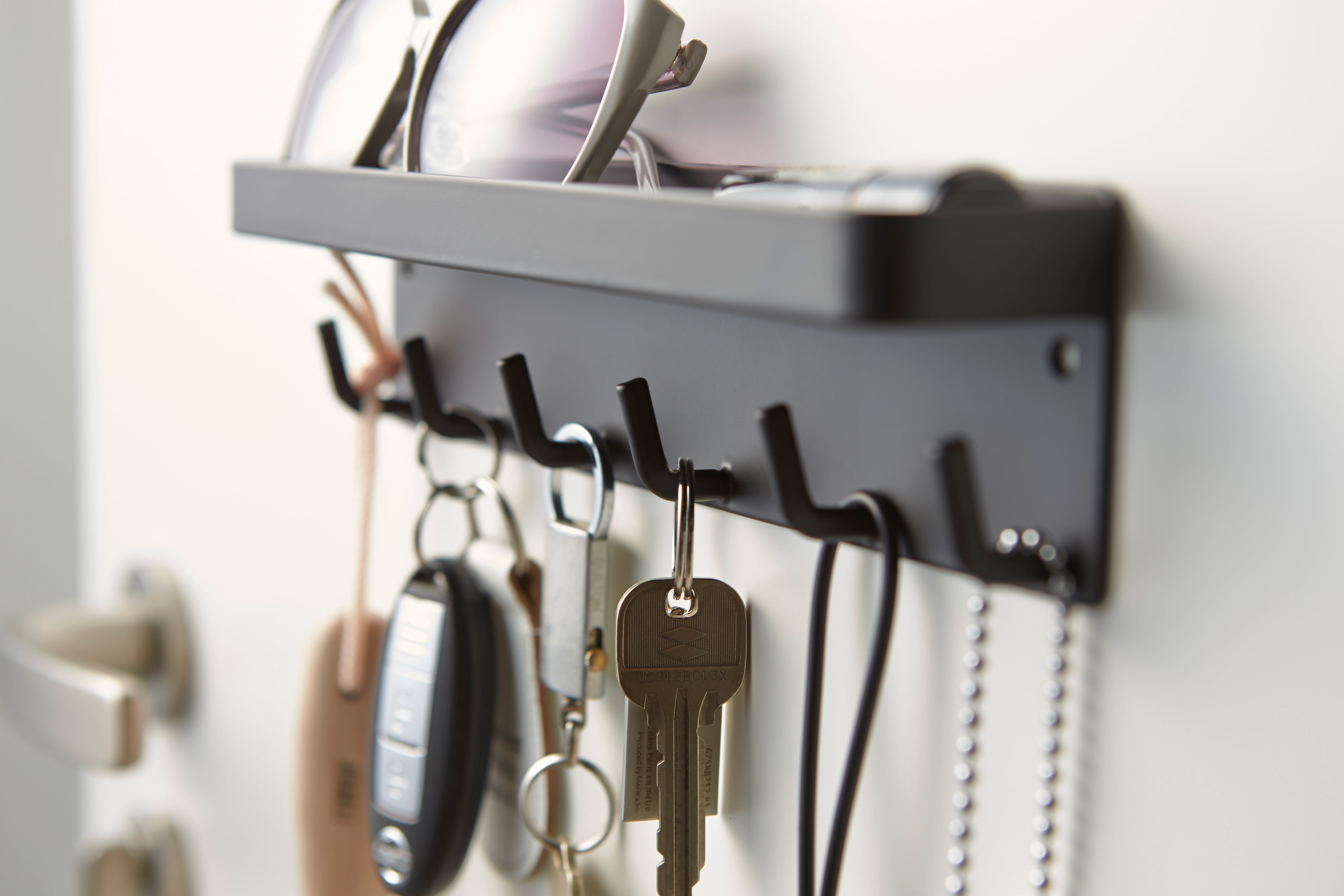 Yamazaki Home  Magnetic Key Rack, Steel, Holds 4.4 lbs - L 1.77 x W 9.65 x H  2.36 inches Black