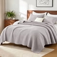 thumbnail image 2 of Exclusivo Mezcla Twin Quilt Bedding Set, Stripe Stitching Light Grey Quilts Twin Size for All Seasons, Soft Lightweight Microfiber Bedspreads Coverlets Bed Cover, 68"x88", 2 of 6