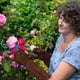thumbnail image 5 of Guantes de jardinería de cuero para hombres y mujeres, con guante de protección contra espinas, guantes de jardinería para jardineros y agricultores, 5 of 7