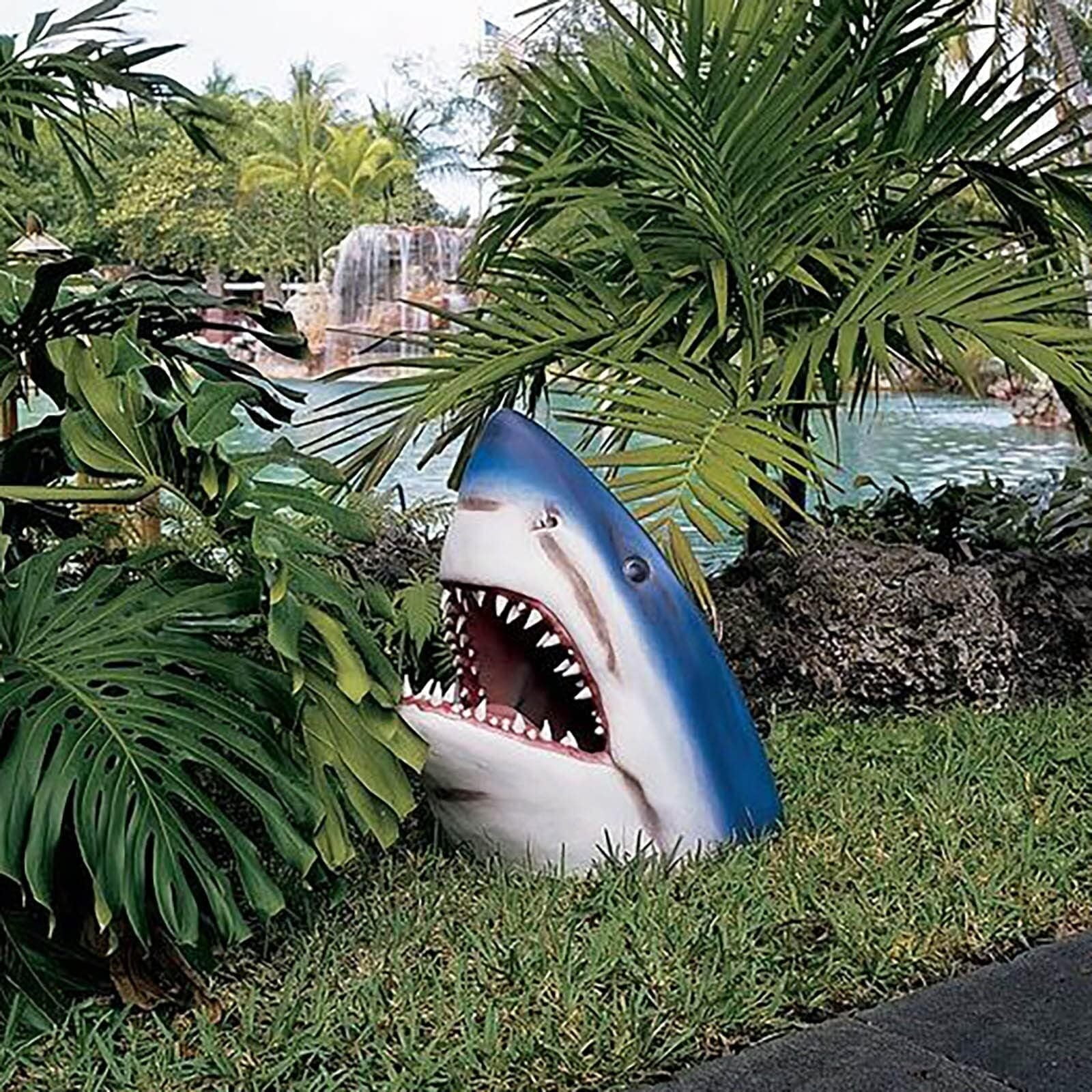 Great White Shark Garden Statue, Weather-Resistant Resin Shark Decor for Yard & Garden, 3D Land Shark Sculpture for Swimming Pool Area & Outdoor Art