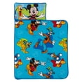 thumbnail image 1 of Alfombrilla de siesta para niños pequeños con Mickey Mouse de Disney, azul, roja y verde, 1 of 7