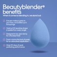 thumbnail image 3 of Esponja de maquillaje beautyblender® Denim Edición Limitada, 3 of 8