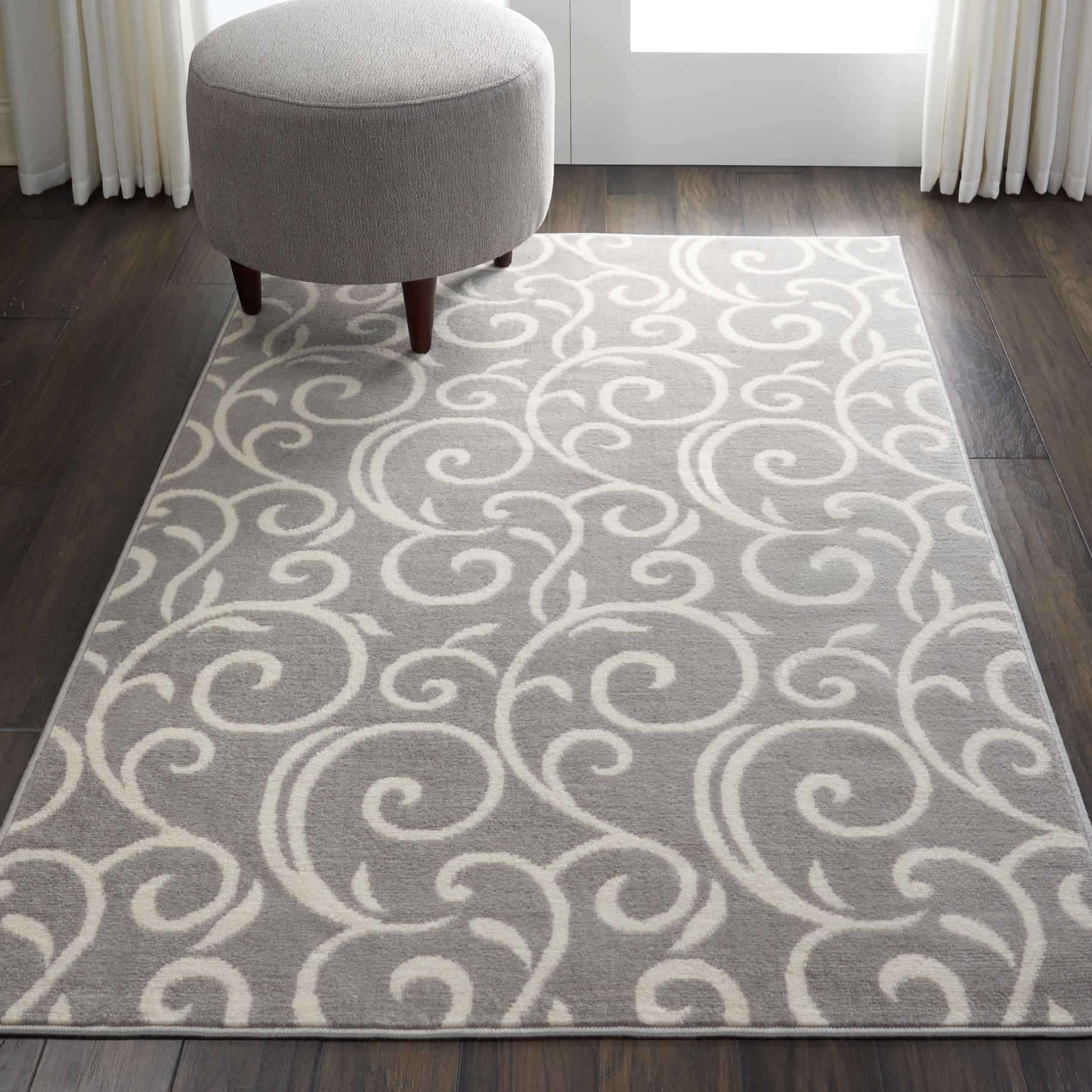 Eclectic Essentials Gray Bohemian Botanical Area Rug