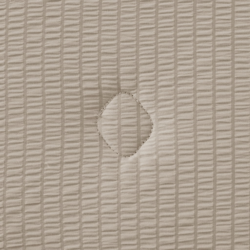 Mainstays Full/Queen Comforter, Reversible Down Alternative, All-Season, Beige Seersucker