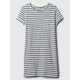 thumbnail image 5 of Camiseta holgada con bolsillo Dress GAP a rayas blancas y azul marino, 5 of 5