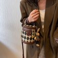 thumbnail image 4 of Bolso pequeño vintage para mujer, estilo primaveral, estilo bandolera, con textura rombal, portátil, 4 of 6