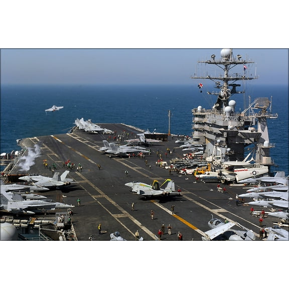 24"x36" Gallery Poster, flight deck of USS Harry S. Truman (CVN-75) in the Persian Gulf