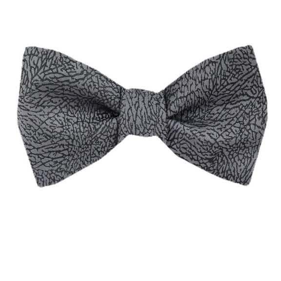 Men's Gray and Silver Silk Self Tie Bowtie Tie Yourself Bow Ties