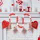 thumbnail image 4 of Xihbxyly Cuentas de Borla para San Valentín, Diseño Romántico de Cuerda Suave, Cuentas de Madera Acogedoras, Elegante Decoración para El Hogar, Perfectas para Fiestas de San Valentín, Colgante Versát, 4 of 6