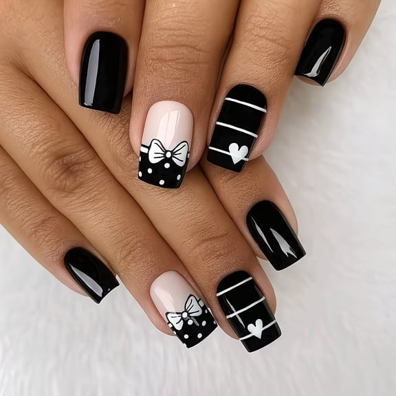 24 Pieces Reusable Black and White Short Square Press on Nails - Effortless Chic Nail Art for Every Occasion