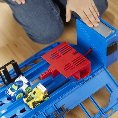 Playskool Heroes Transformers Rescue Bots Flip Races Optimus Prime Race Track Trailer