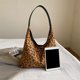 thumbnail image 5 of Bolso Bandolera Piel Sintética Ante para Mujer Con Bolsillo Hobo Viajes (leopardo), 5 of 9