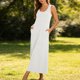 thumbnail image 4 of Vestido de Cuello de Tripulación para las Mujeres Moda Casual Color Sólido sin Mangas Bolsillo Longitud de Tobillo Vestido de Verano Largo para las Mujeres, 4 of 6
