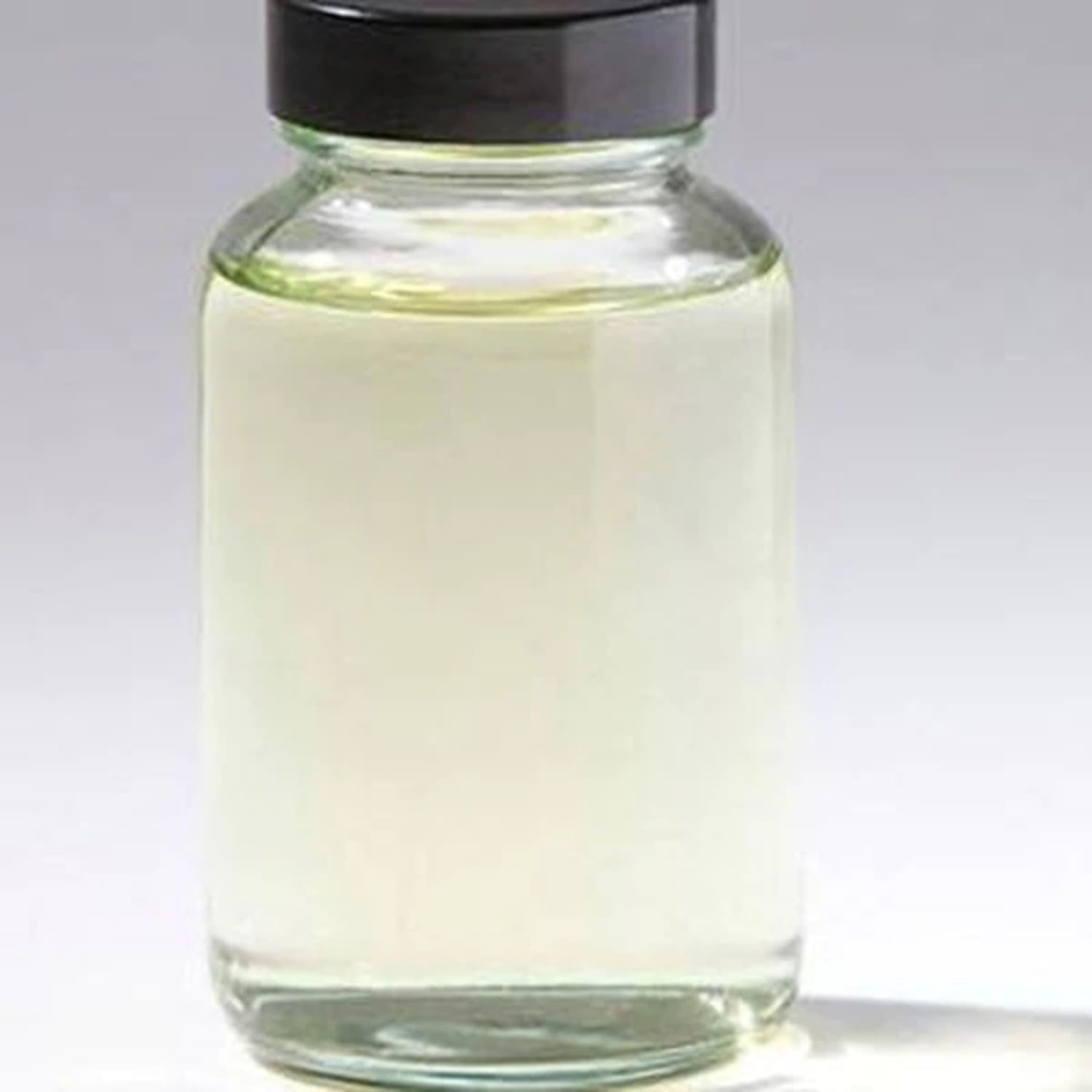 Основа для геля для душа. Peg-7 Glyceryl Cocoate. Гель для душа с глицерином. Жидкий натуральный продукт белого цвета.