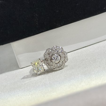 HHH S925 Sterling Silver Ring Camellia Open Square Diamond Artificial Diamond Emerald Diamond High-End Rhinestone High-Grade Ring