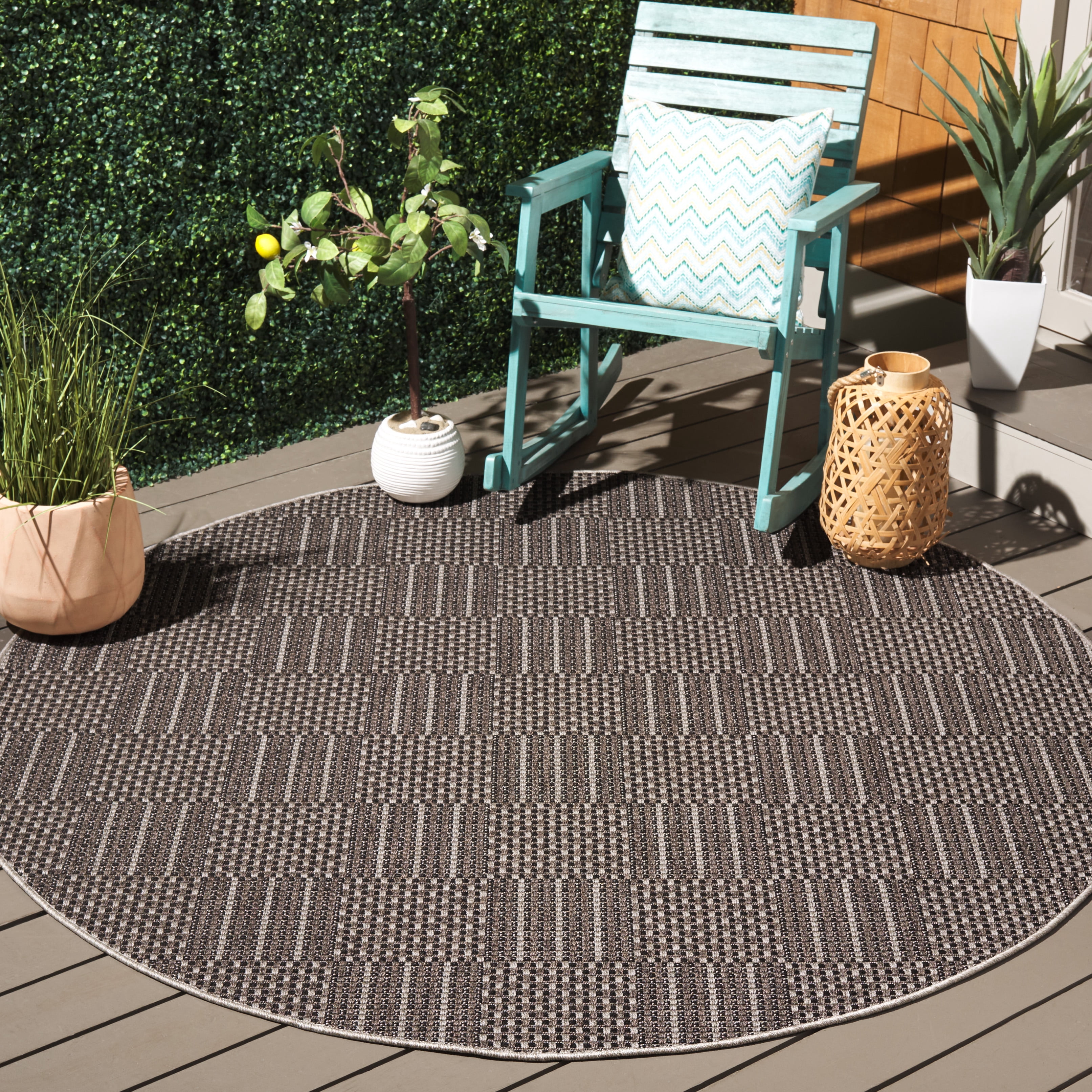 SAFAVIEH Sisal All-Weather Austen Geometric Indoor/Outdoor Area Rug, Black/Grey, 6'7" x 6'7" Round