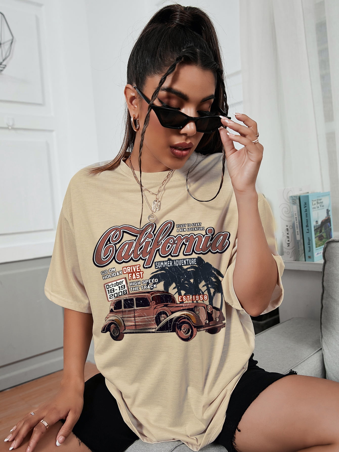 Apricot Women's Car And Letter Graphic 