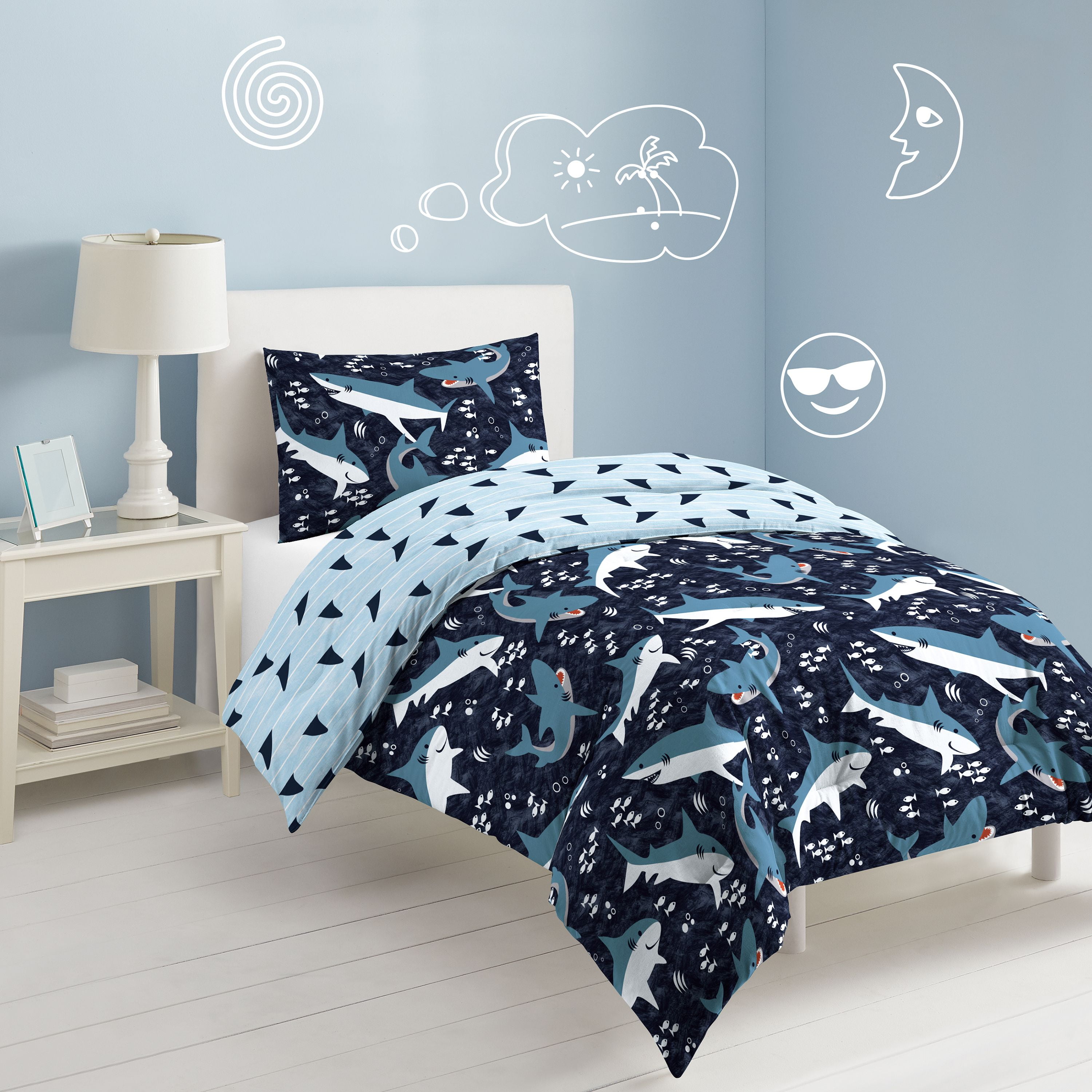 Dream Factory Sharks Full/Queen 3 Piece Mini Comforter Set, Printed Pattern, Polyester, Cotton, Navy, Child, Unisex