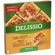 Pizza DELISSIO® Croûte mince et croustillante Deluxe 550 g – image 4 sur 6