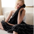 thumbnail image 3 of Blanket Bedsure Twin GentleSoft Cozy - Forro polar de franela, color negro, 3 of 7