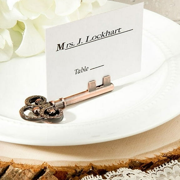 Vintage-inspired SKELETON KEY Place Card Holder