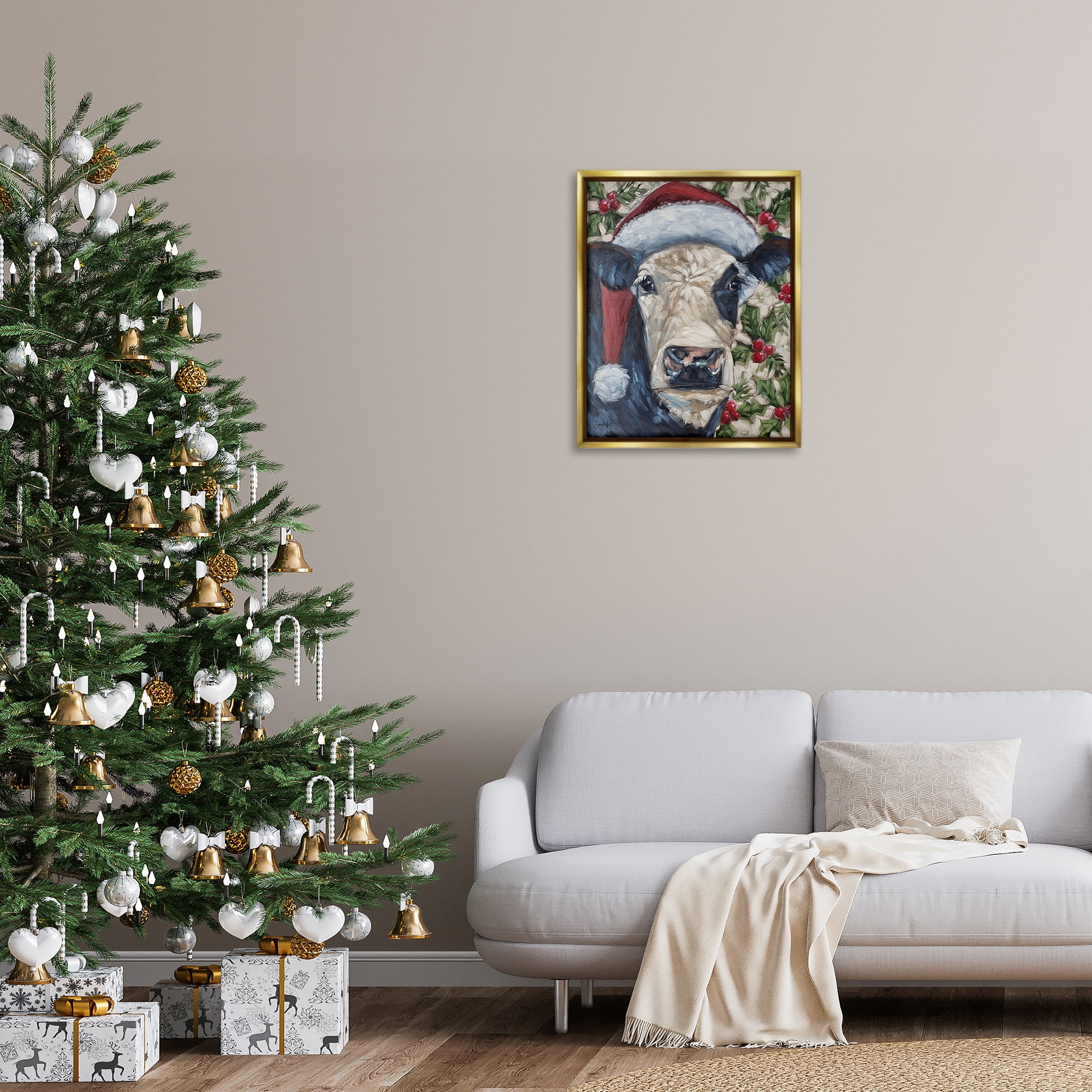 Stupell Industries Cow with Festive Holly Holiday Painting Gold Floater Framed Art Print Wall Art, 25 x 31