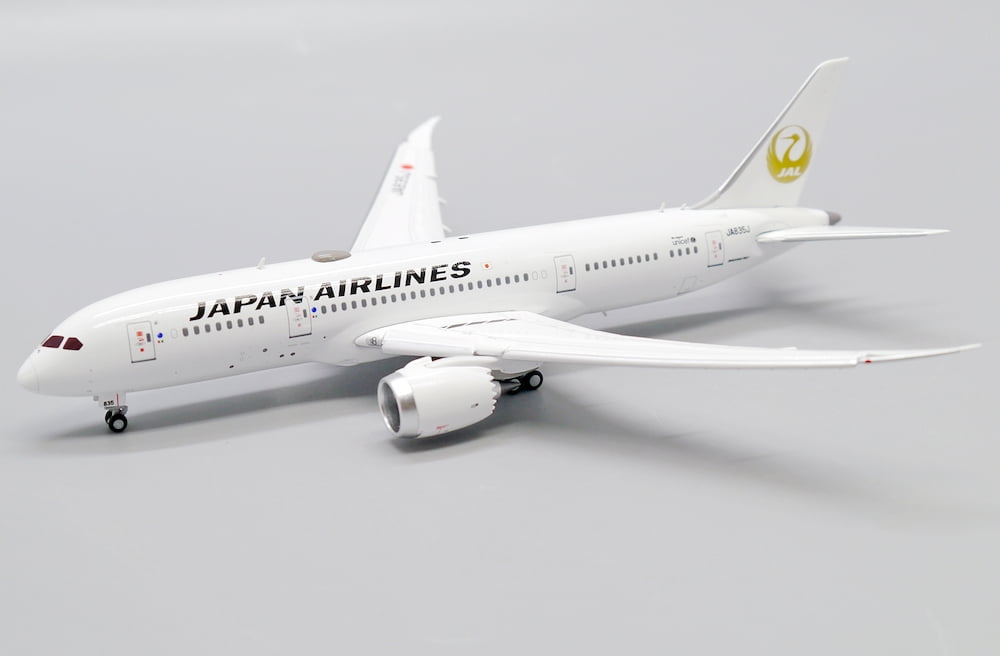 JC wings 1/200 peach とJAS 2機で JC wings 1/200 peach とJAS 2機で