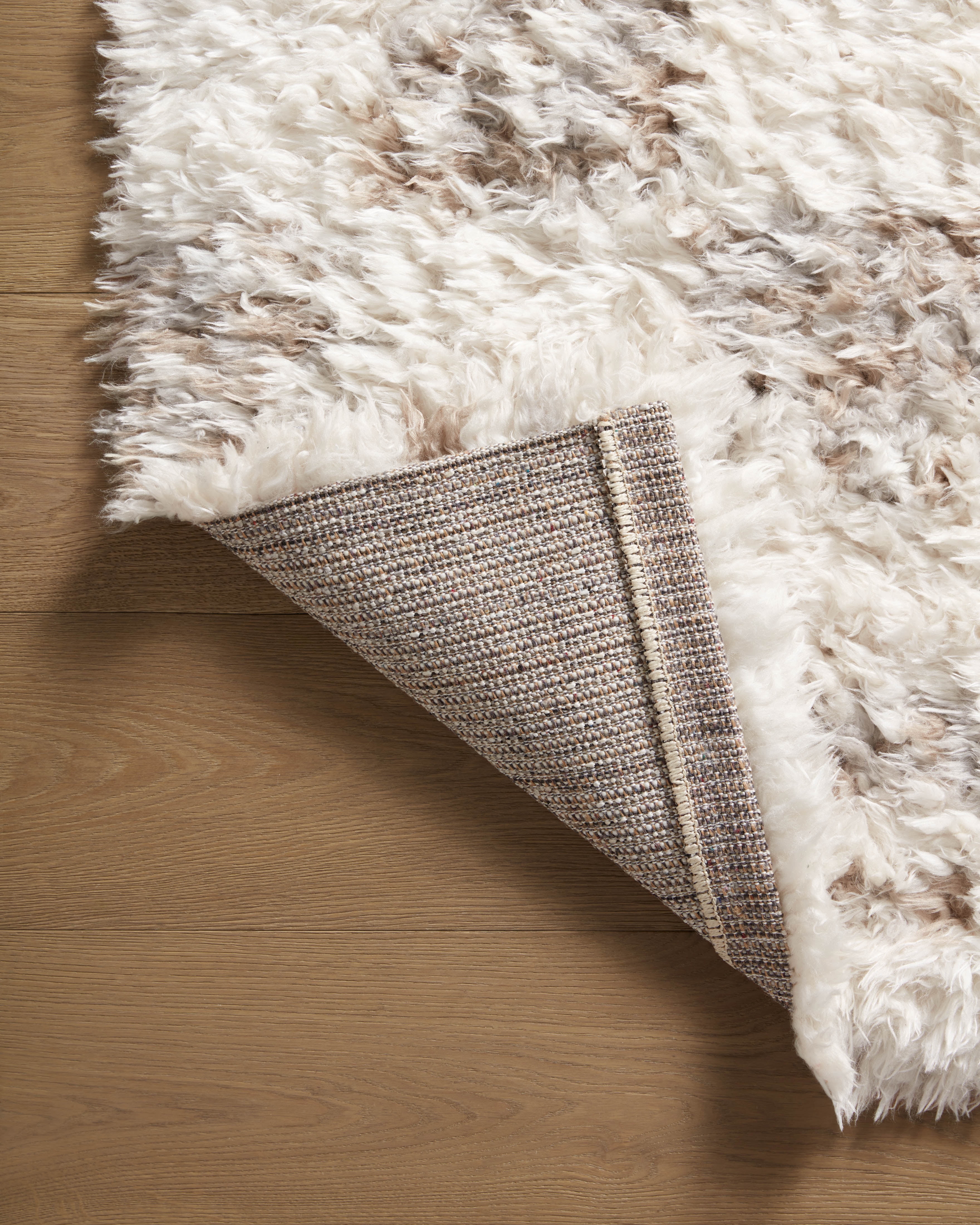 Angela Rose x Loloi Amira Ivory / Pebble 2'-3" x 4'-0" Accent Rug