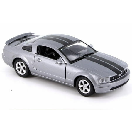 2005 Mustang Toy Model Cars 2005 Ford Mustang GT, Gray w/ Black Stripes - New Ray SS-51951 - 1/32 Scale Diecast Model Toy Car (Brand New but NO BOX) ()