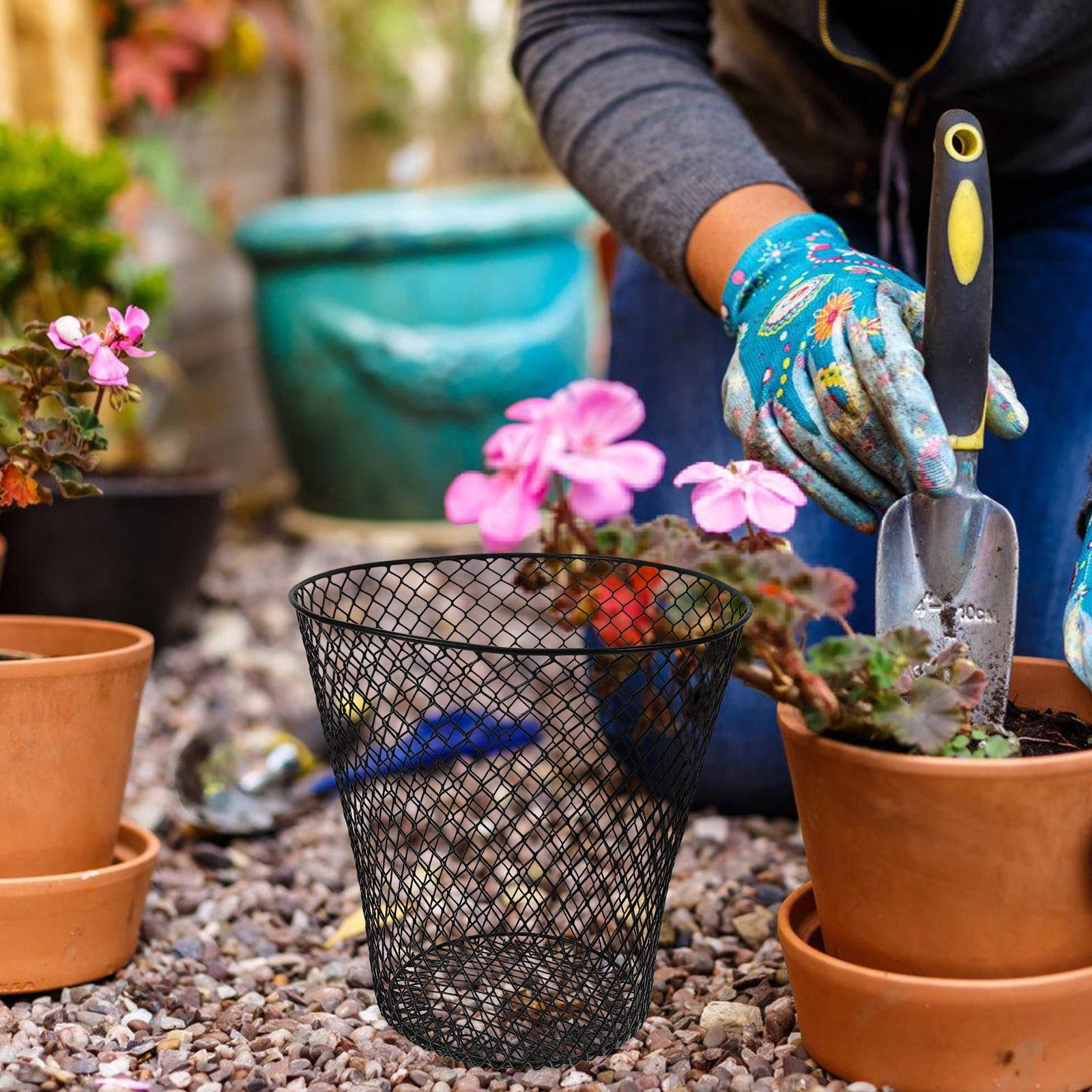 OUNONA 1 Set of Sturdy Plant Protector Mesh Designed Plant Cage Multi-use Flowerpot Mesh Cover